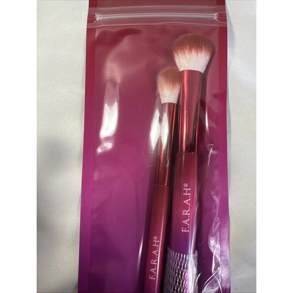 Farah blush highlight